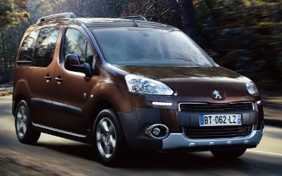2012_Peugeot_Partner_Tepee_400.jpg