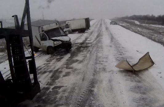 accidente-multiple-coches-rusia.jpg