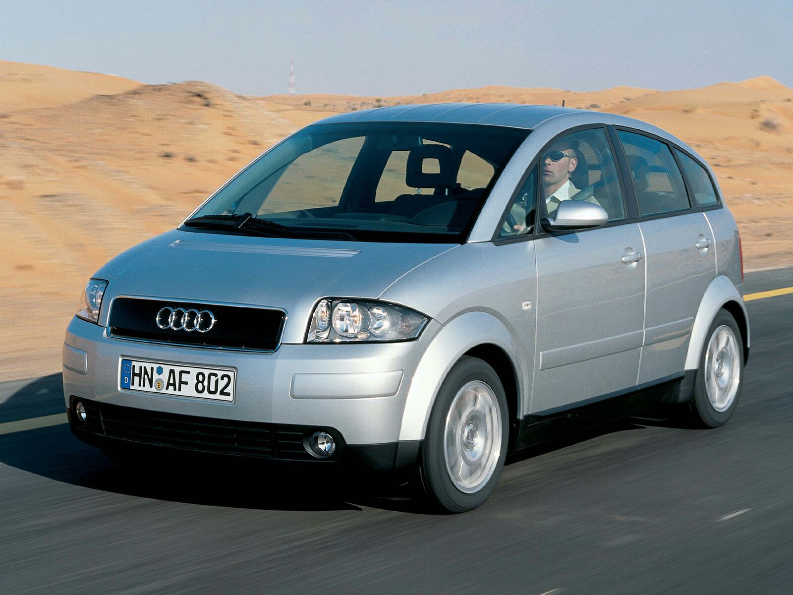 audi-a2-2000-foto-255889.jpg