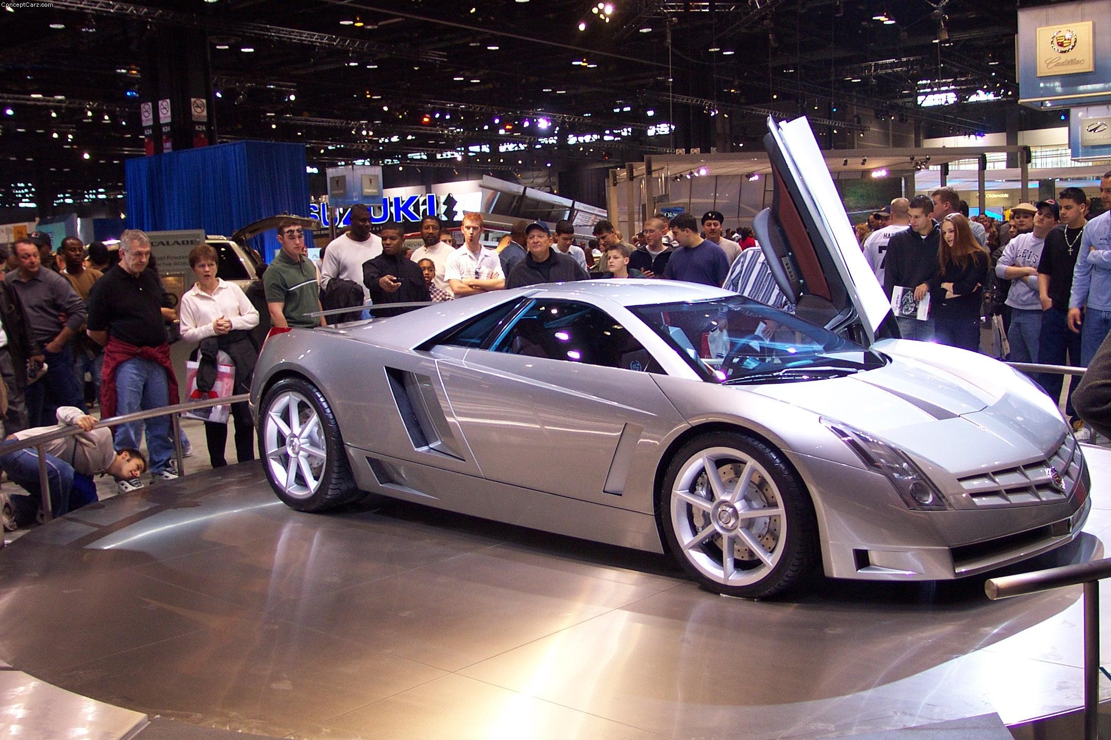 Cadillac_cien.jpg