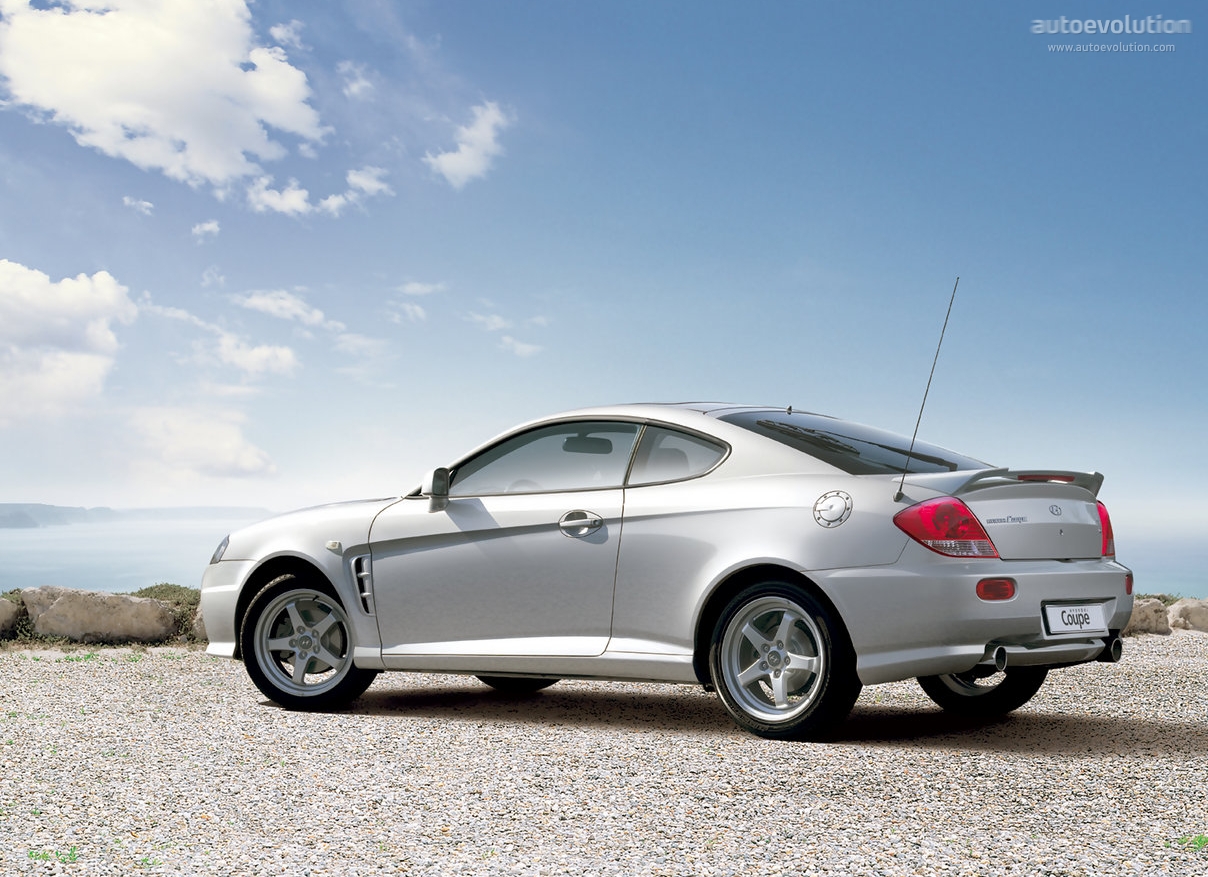 HYUNDAICoupe-3615_6.jpg