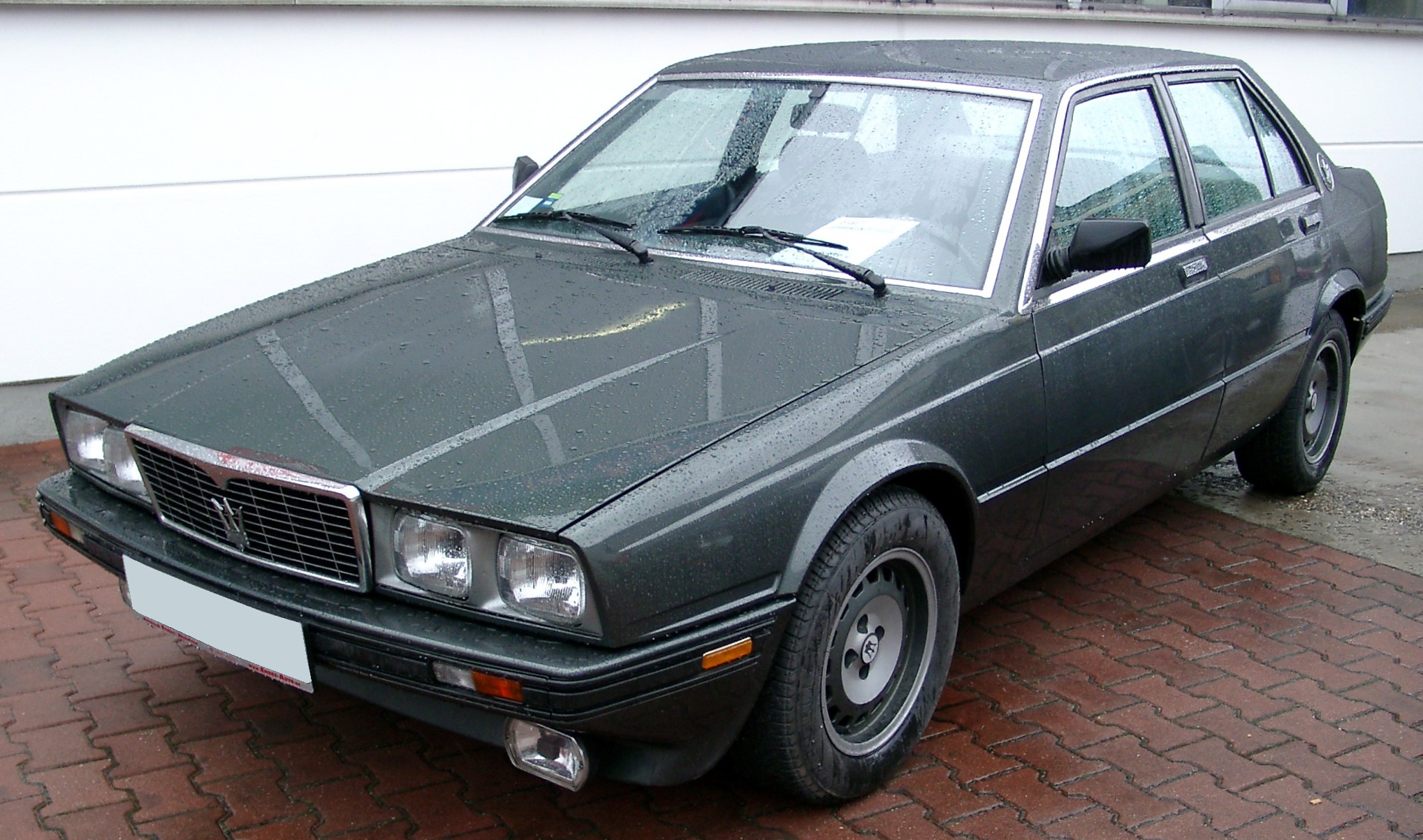 maserati4251.jpg
