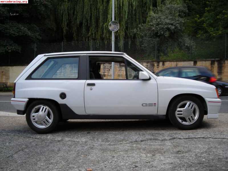 opel-corsa-gsi-foto-48110.jpg