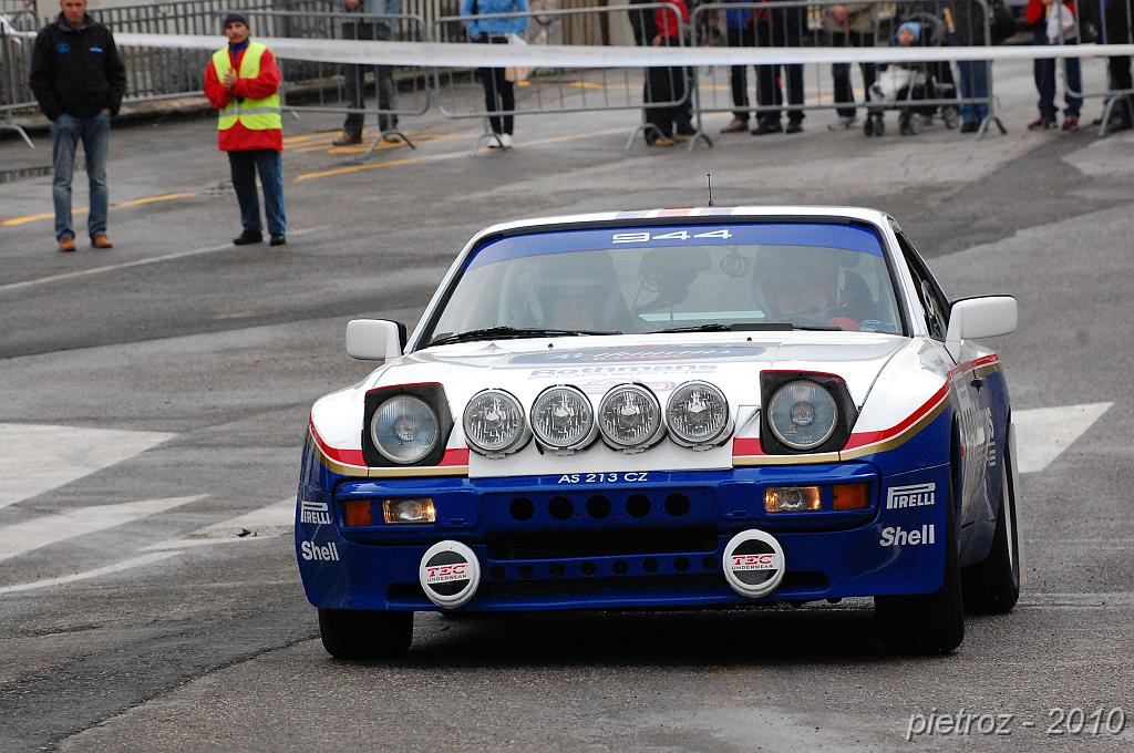 porsche-944-rothmans.jpg
