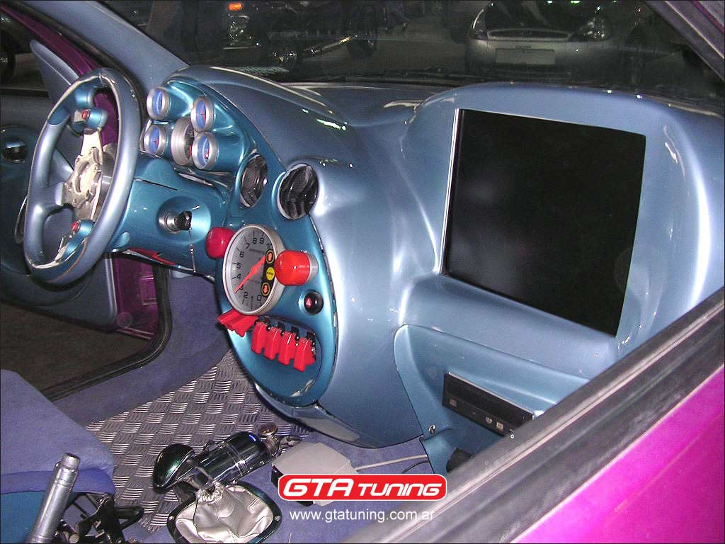 tuning interior.jpg